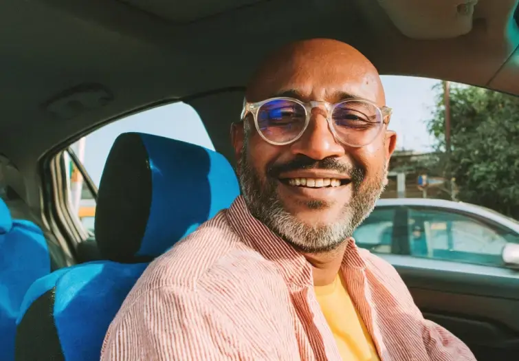 A new BlaBlaCar member saving money by carpooling