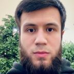 Али