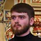 Артём
