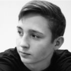 Артём