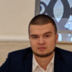 Артём