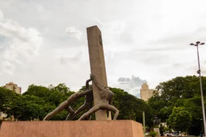 Monumento em Goiania