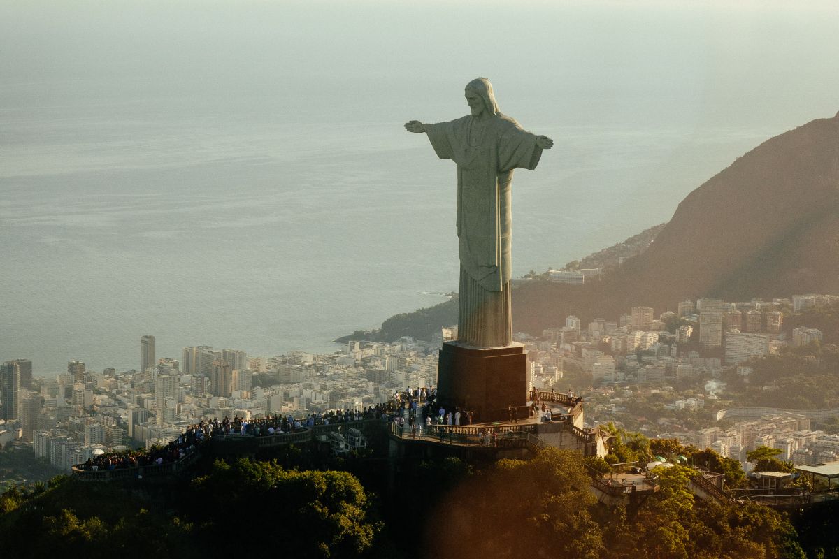 Descubra as 7 maravilhas do Brasil: Guia turístico para apreciar a beleza nacional