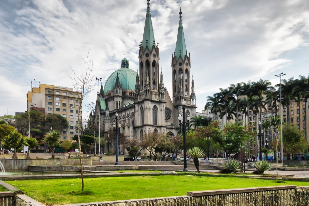 Descubra as 7 maravilhas do Brasil: Guia turístico para apreciar a beleza nacional