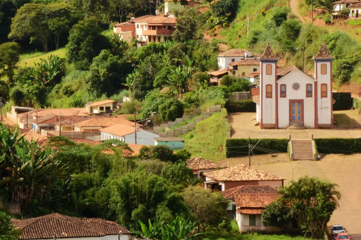 Descobrindo 12 lugares para viajar em Minas Gerais fora da rota turística