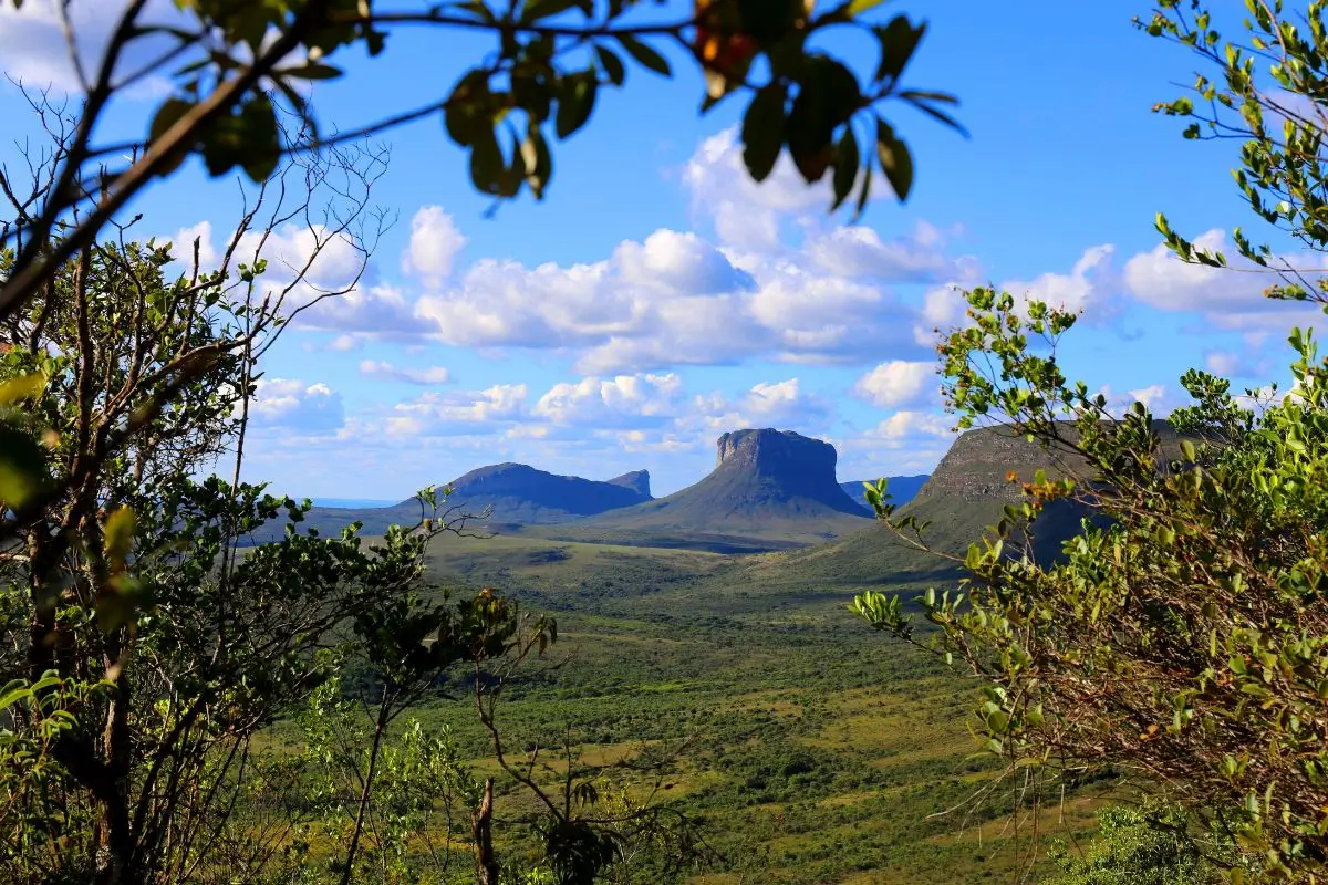 8 lugares lindos pra viajar no Brasil: Explore destinos paradisíacos!