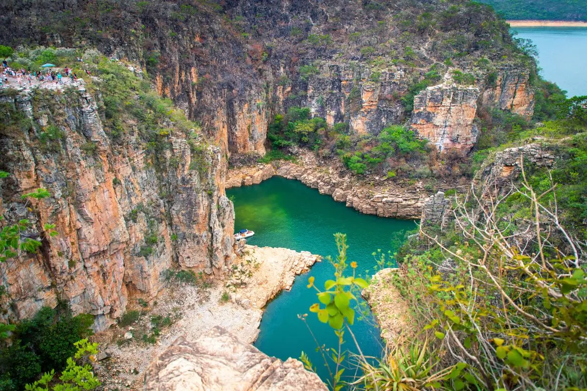 8 lugares lindos pra viajar no Brasil: Explore destinos paradisíacos!