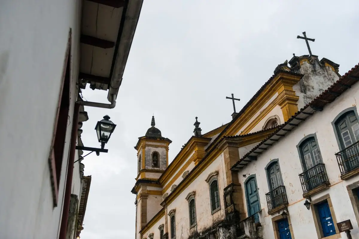 O que fazer em Mariana: Roteiro de 2 dias para explorar a cidade histórica