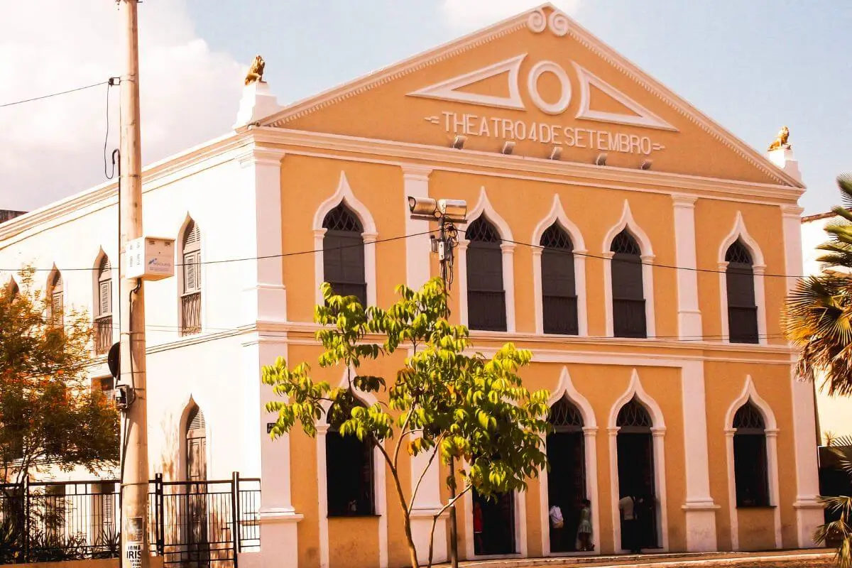 Descubra 10 pontos turísticos de Teresina, PI