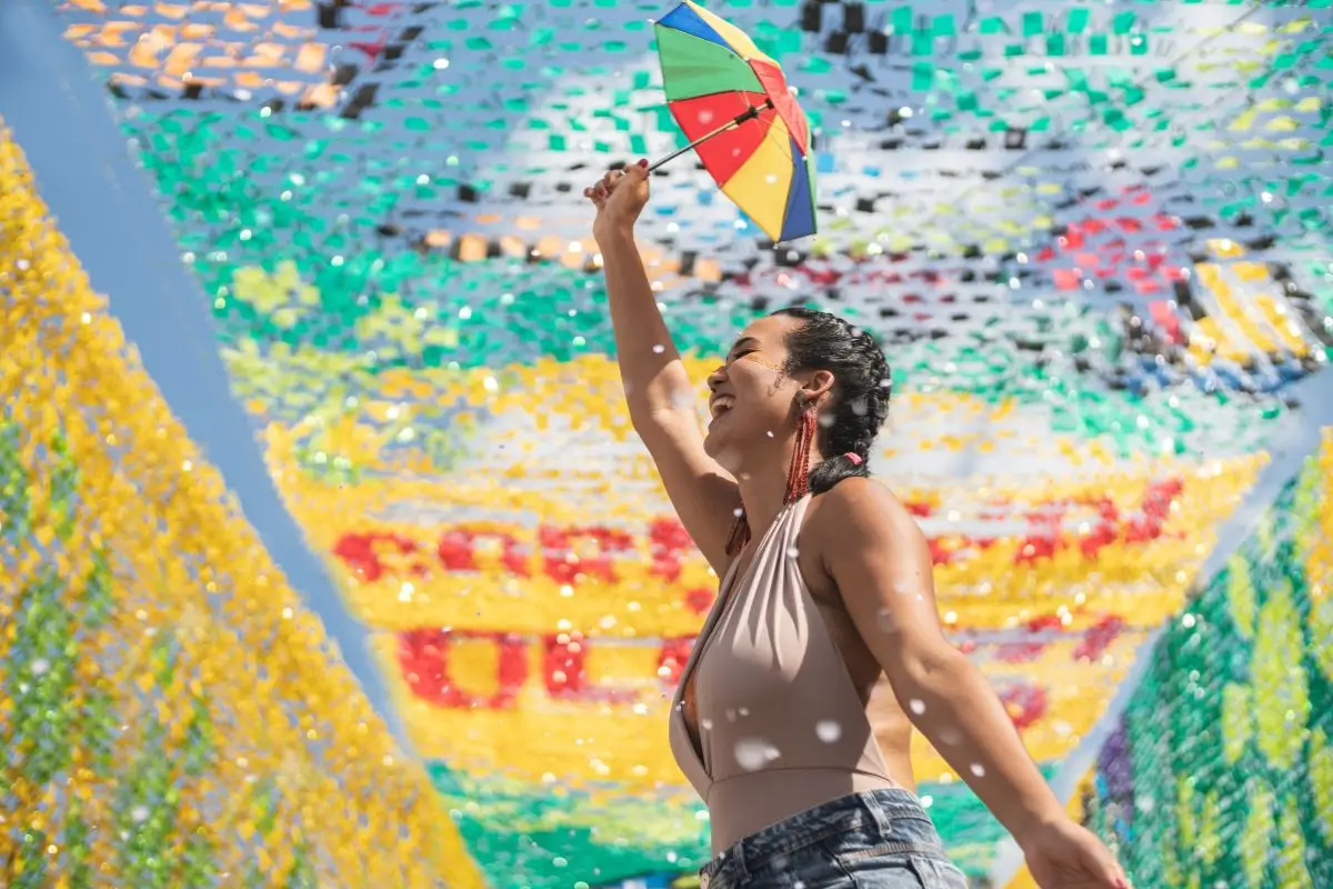 Descubra o Frevo: Ritmo, Dança e Patrimônio Pernambucano