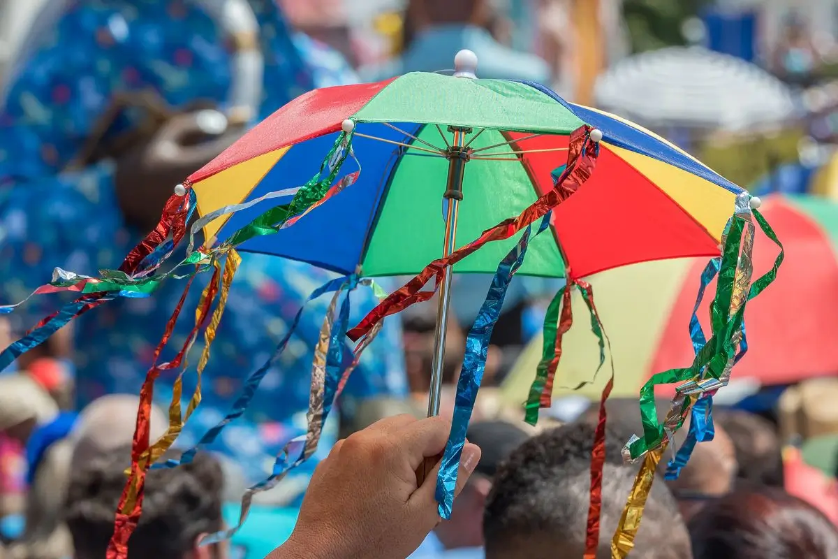 Descubra o Frevo: Ritmo, Dança e Patrimônio Pernambucano