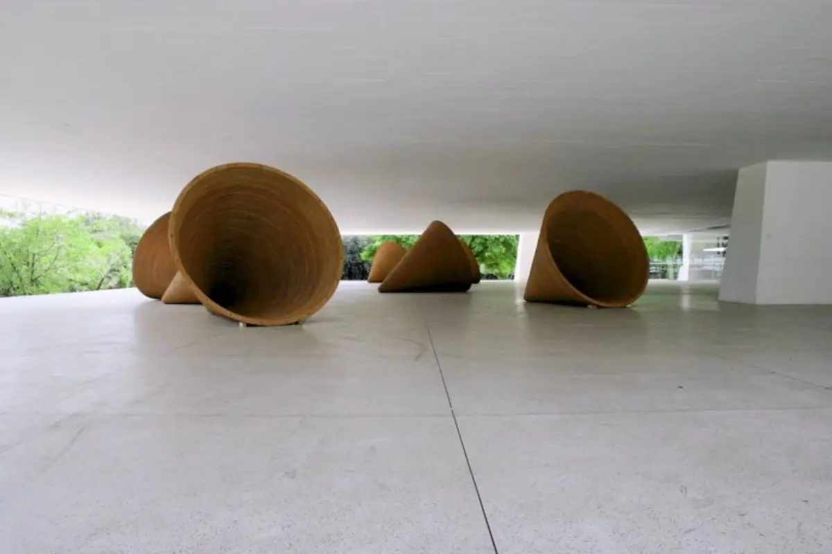 Conheça o Museu Oscar Niemeyer em Curitiba: O Maior Museu de Arte da América Latina