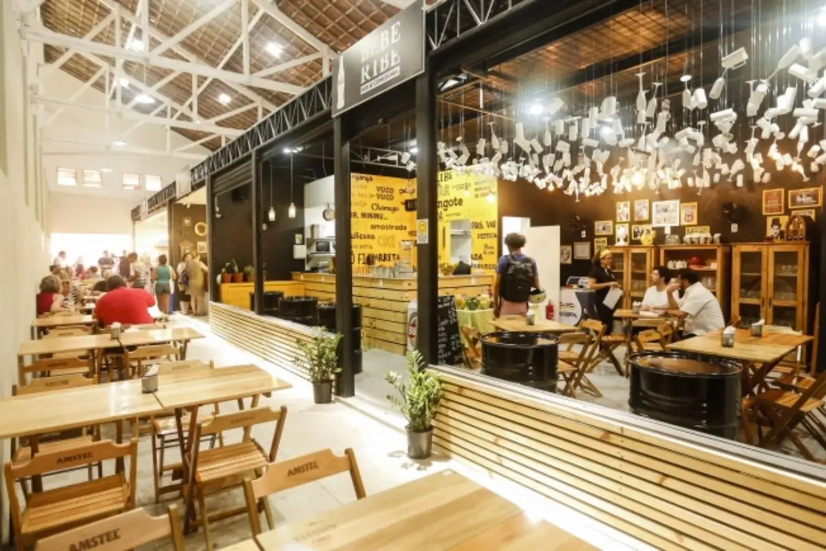 Mercado da Encruzilhada: Cultura, Gastronomia e Tradição em Recife