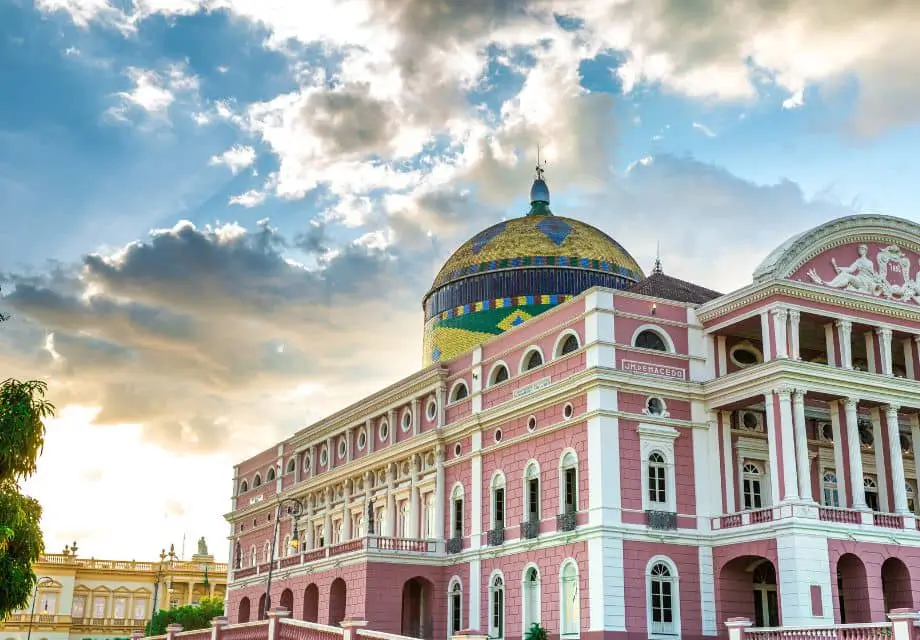 Teatro Amazonas: Explore o Patrimônio Cultural de Manaus