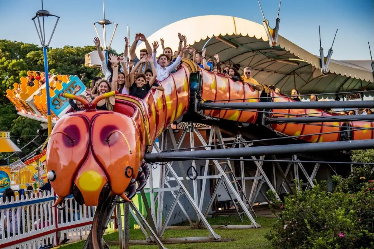 brinquedo do parque Guanabara em Belo Horizonte mg