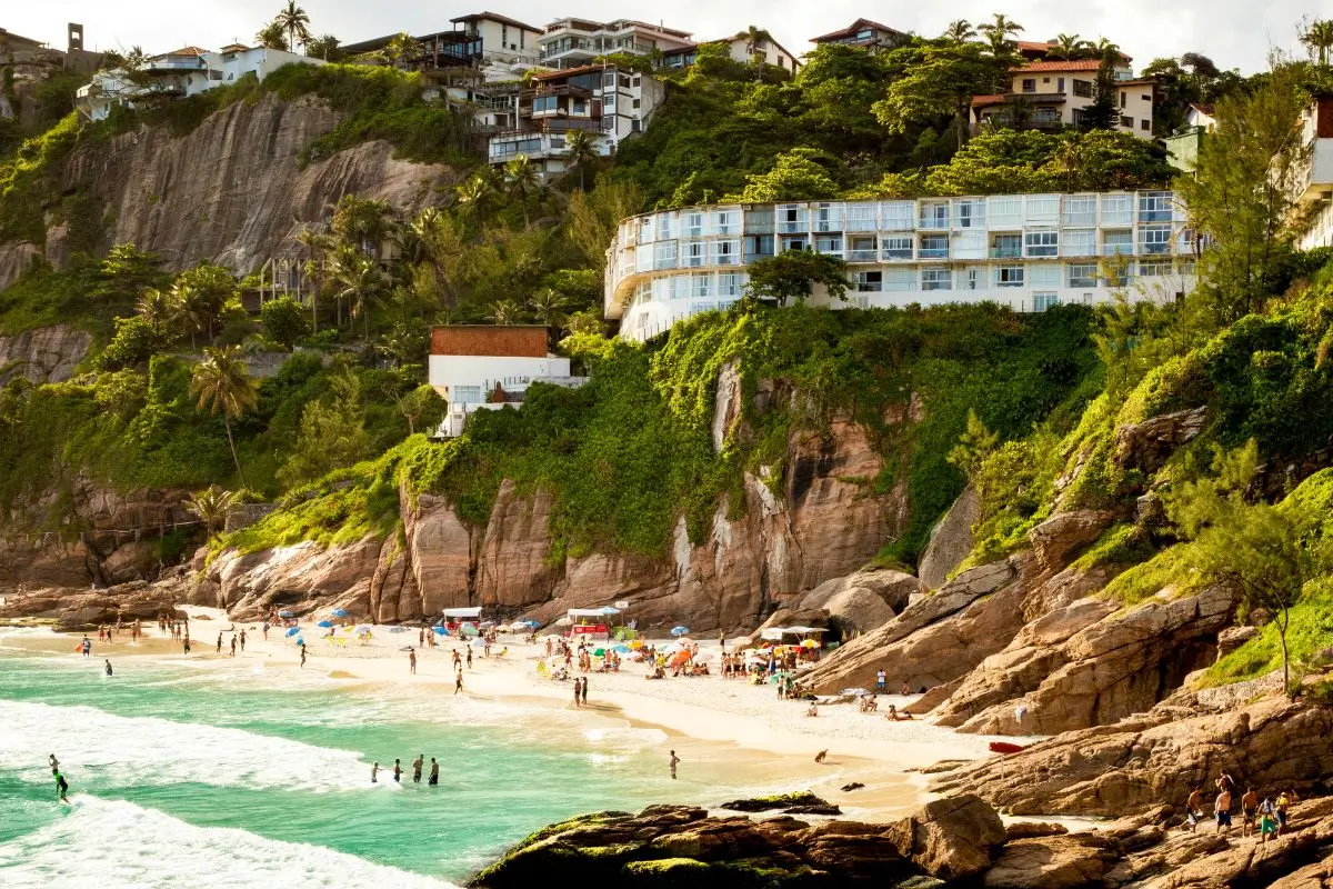 5 melhores praias do Rio de Janeiro: praia da joatinga