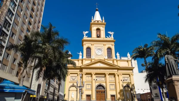 viajar barato para campinas catedral metropolitana