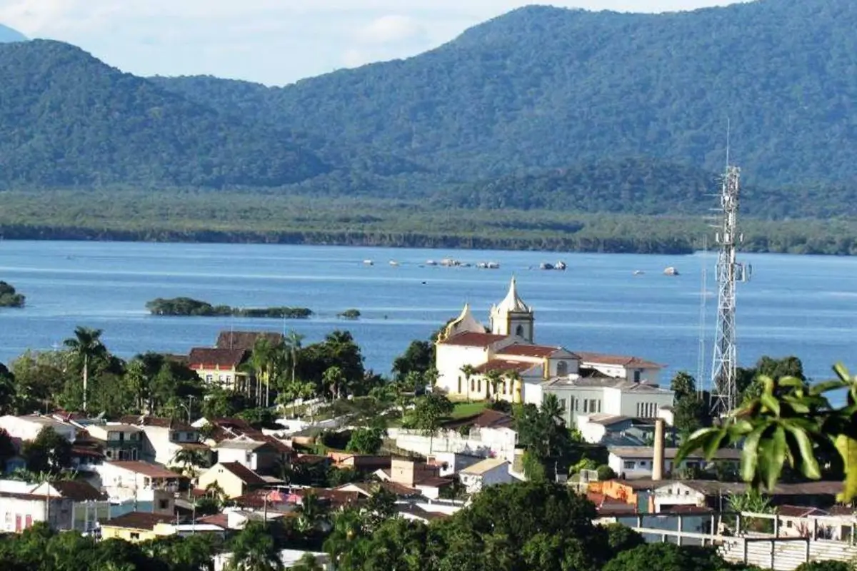 bate e volta curitiba antonina