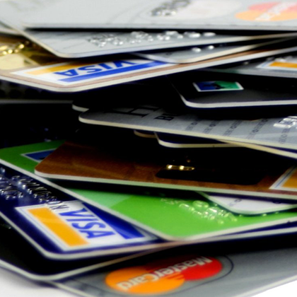 Non ho una carta di credito: come posso pagare online?