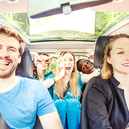 Grappige openingszinnen en handige gespreksonderwerpen voor je rit met BlaBlaCar
